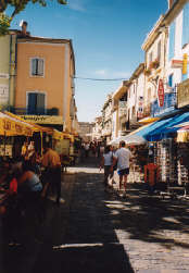 Aigues-Mortes town centre